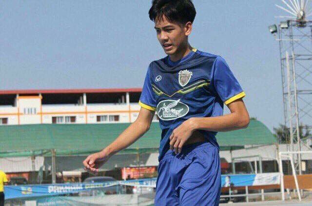 นักบอล "เป้าตุง"