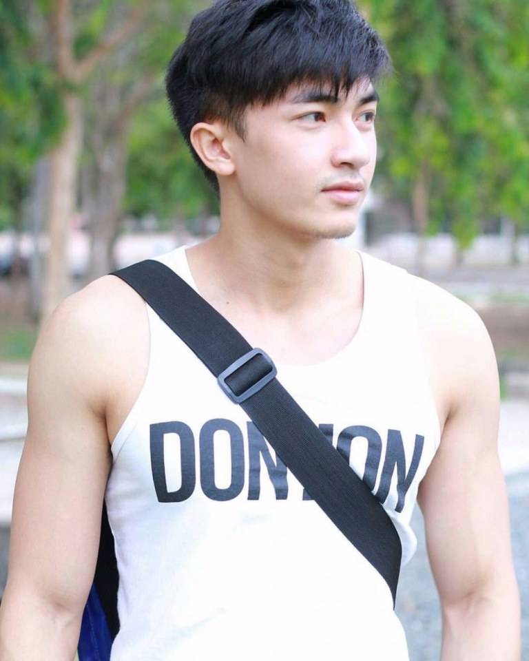 ขาวจนอยากได้