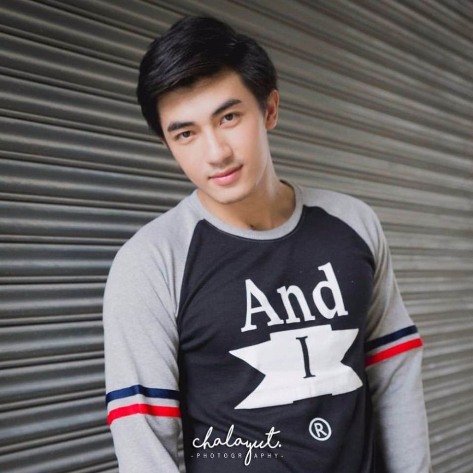 ขาวจนอยากได้