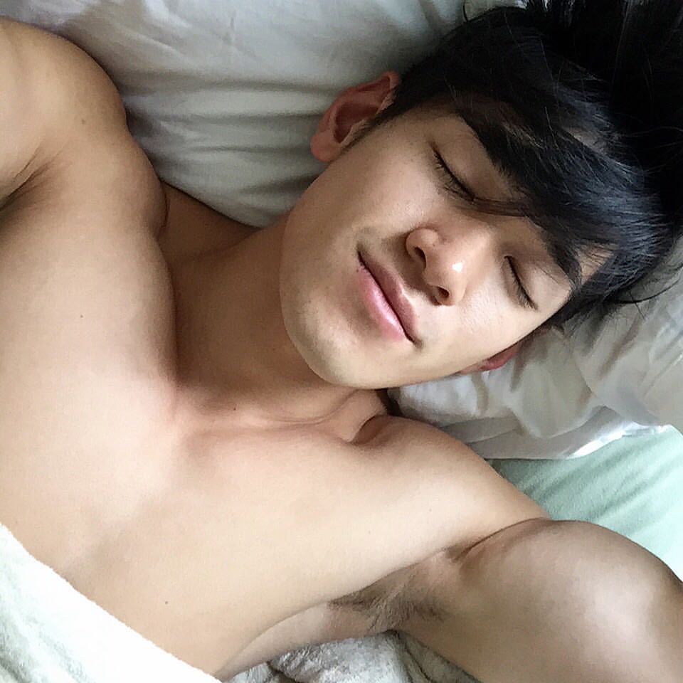 เลียแบบจัดหนัก