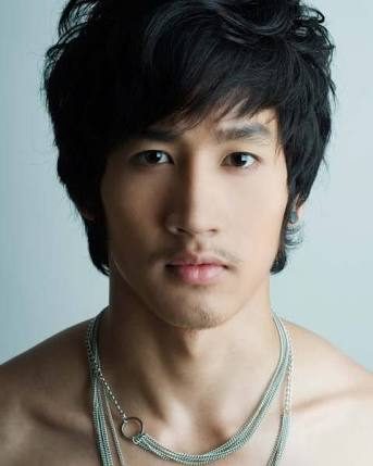 ถ้าไนกี้ไว้หนวดจะโอเคมั้ย