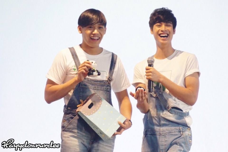เงินออกัสอีกคู่ที่น่ารัก