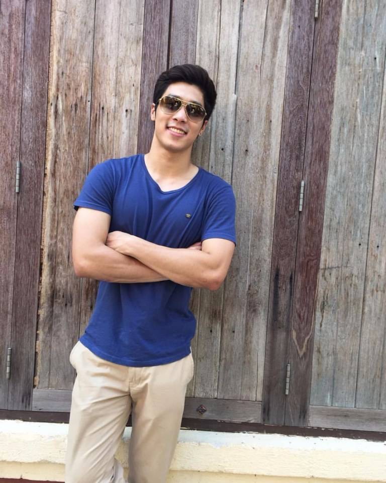 หล่อแซ่บเบอร์นี้