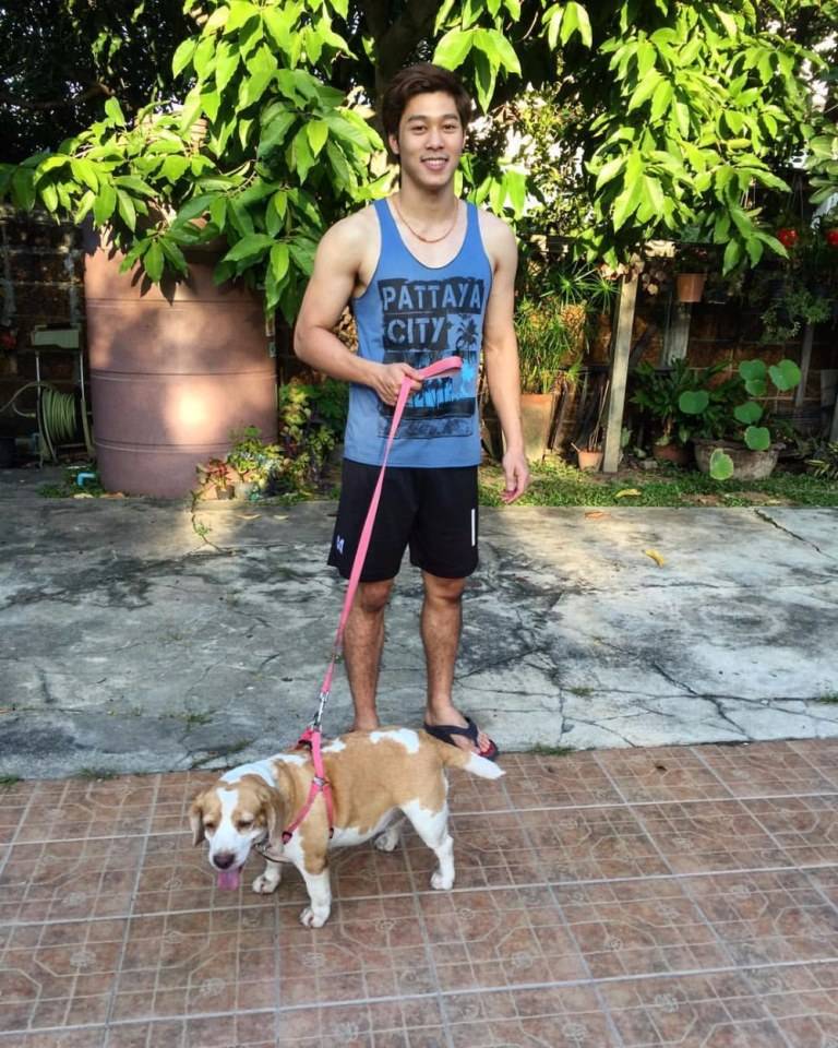 หล่อแซ่บเบอร์นี้