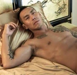 หนุ่มไทยผู้ไปได้ดิบได้ดีเป็นพระเอกหนังโป๊ชายหญิงของอเมริกา ด้วยความอลังการ จนสาวๆฝรั่งติดใจ