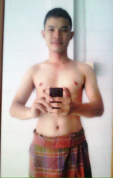 มนต์รักผ้าขาวม้า