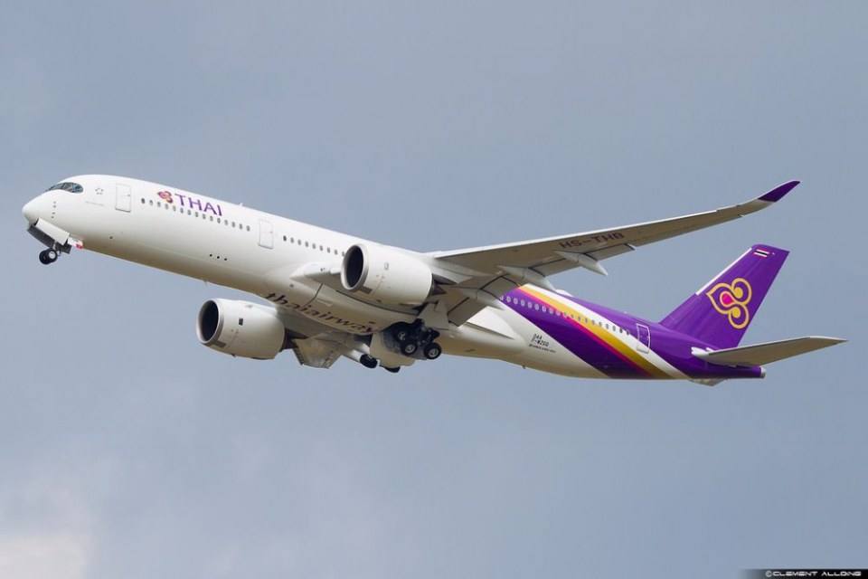 เครื่องบินแอร์บัส เอ 350 XWB ลำแรกของ บริษัท การบินไทย จำกัด (มหาชน)