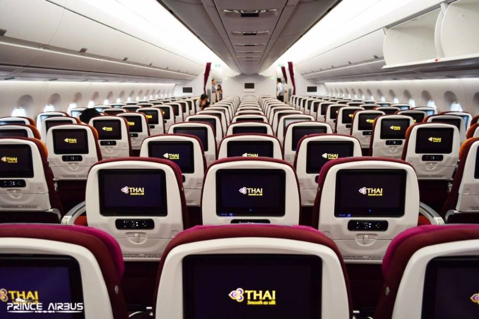 เครื่องบินแอร์บัส เอ 350 XWB ลำแรกของ บริษัท การบินไทย จำกัด (มหาชน)