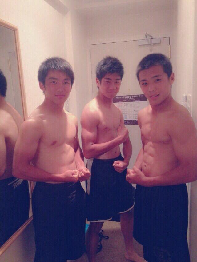 ผู้ชายพาเพลิน