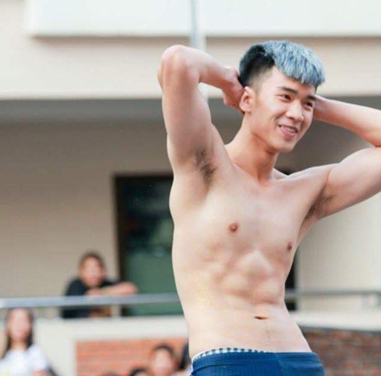 ผู้ชายพาเพลิน