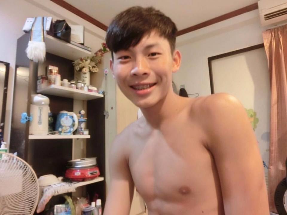 ผู้ชายพาเพลิน