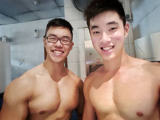 ฟินกับผู้ชาย