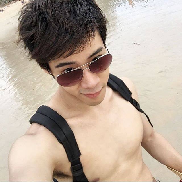 แซ่บแบบว่า...
