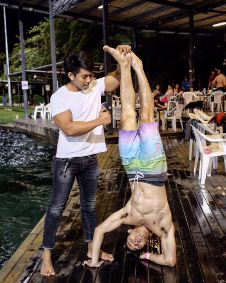 พี่ล่ำมาปล้ำฉันที