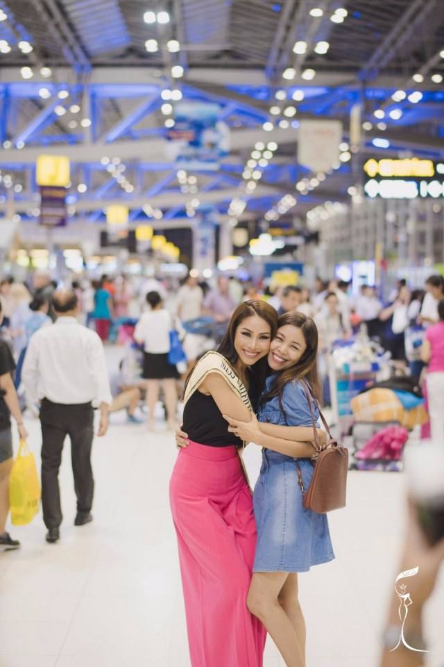 รวมภาพน้องโบว์ เดินทางไปประกวด Miss United Continents 2016