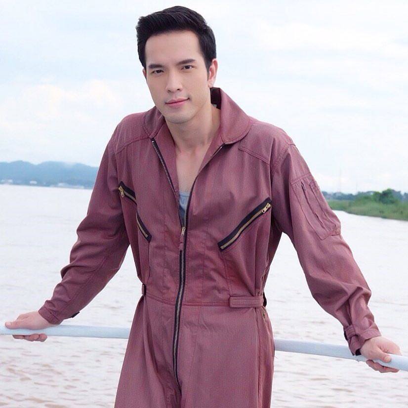 บอย โชคชัย ขาวล่ำน่ากิน #อิจฉาแฟนนาง