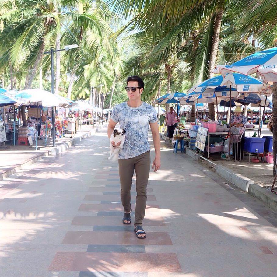 บอย โชคชัย ขาวล่ำน่ากิน #อิจฉาแฟนนาง