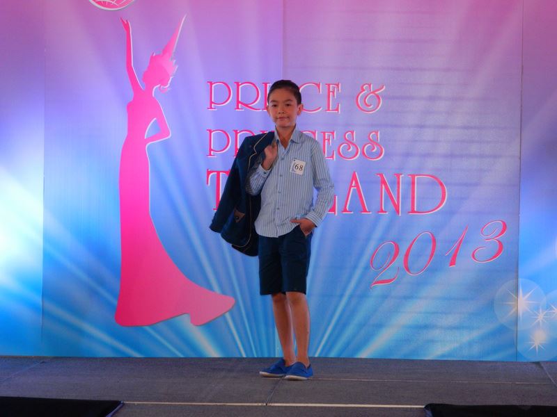 Model Kids ทักษะการเดินแบบพื้นฐานสำหรับเด็ก