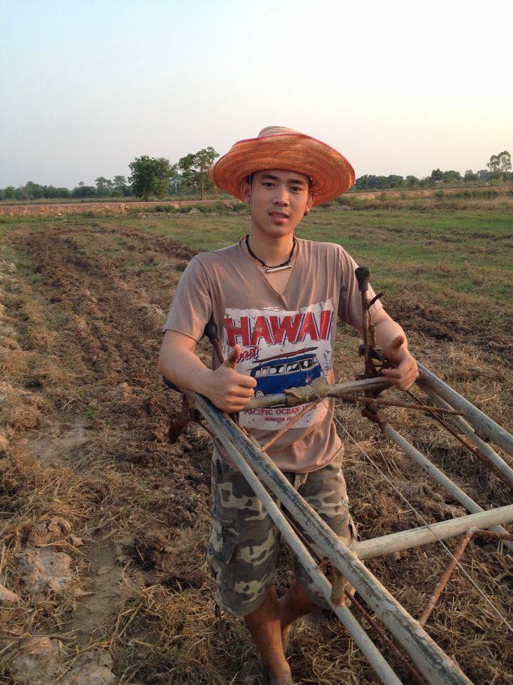 เชยไปนะ ถ้าไม่รู้จัก "บักหำต่ง"! เบิ้ล ปทุมราช เน็ตไอดอลบ้านนาสุดฮอต 100 ล้านวิว ดังเป็นพลุแตก!!