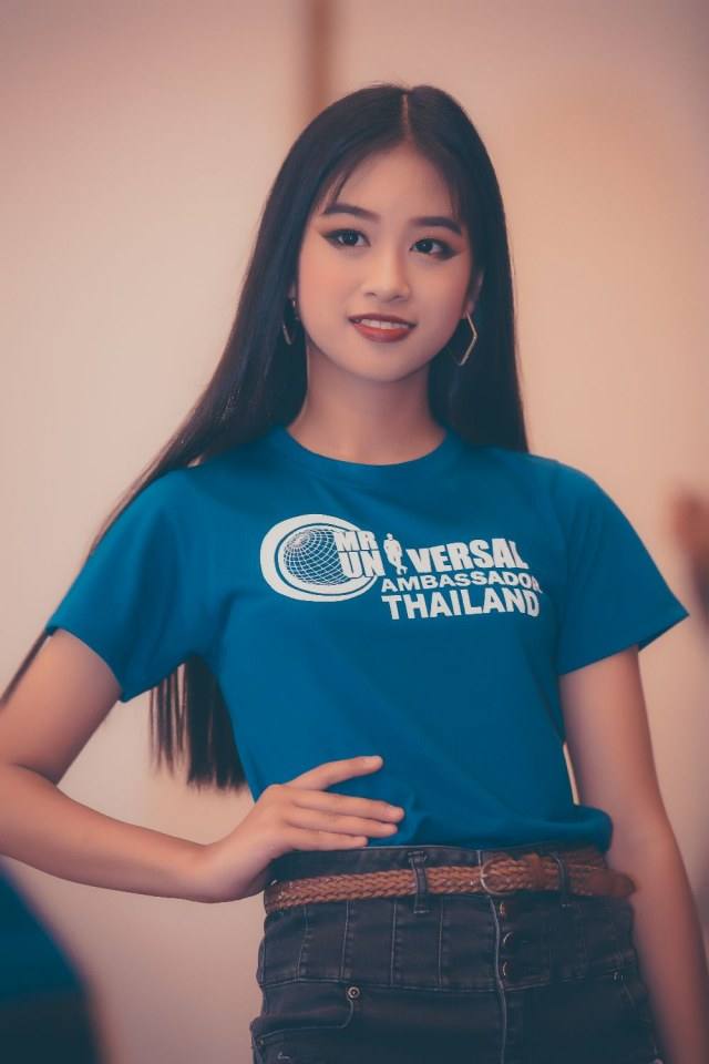 เชิญอบรมเดินแบบแฟชั่นโชว์ เสาร์ที่15ตุลาคม2559