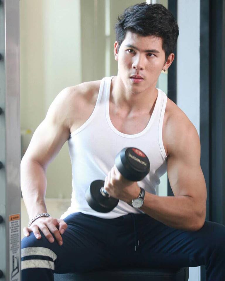 เลียคนหล่อ05