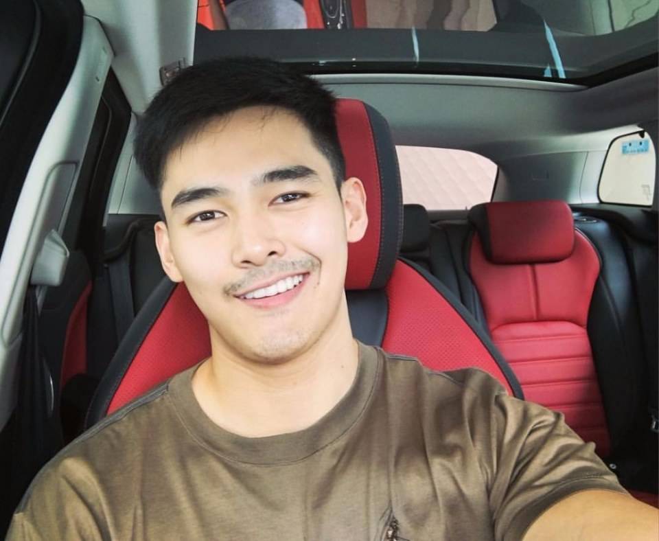 เลียคนหล่อ05