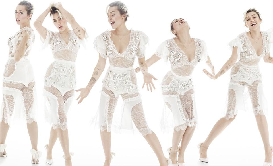 Miley Cyrus @ Elle US October 2016