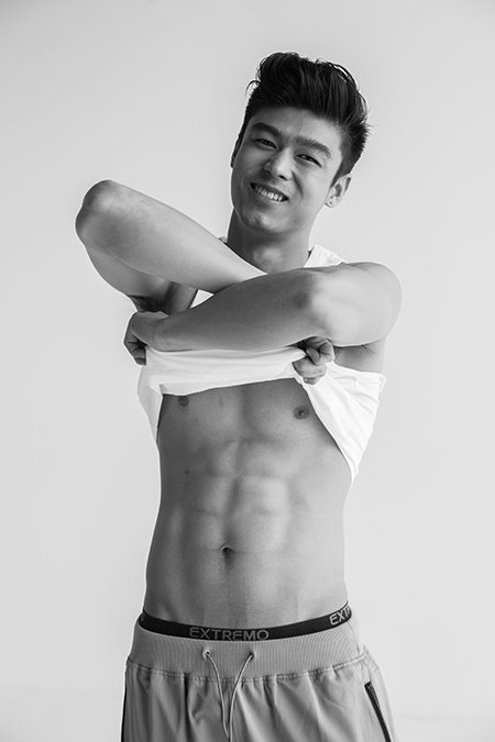 เชียร์สุดฤทธิ .... สุดหล่อหน้าใส &ldquo;อู๋ คมธนู&rdquo; หนุ่มคลีโอ 2016