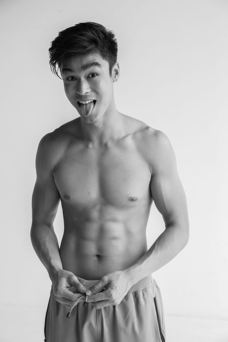 เชียร์สุดฤทธิ .... สุดหล่อหน้าใส &ldquo;อู๋ คมธนู&rdquo; หนุ่มคลีโอ 2016