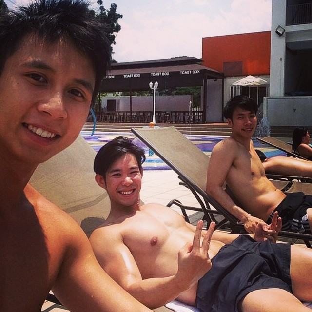 ผู้ชายพาเพลิน