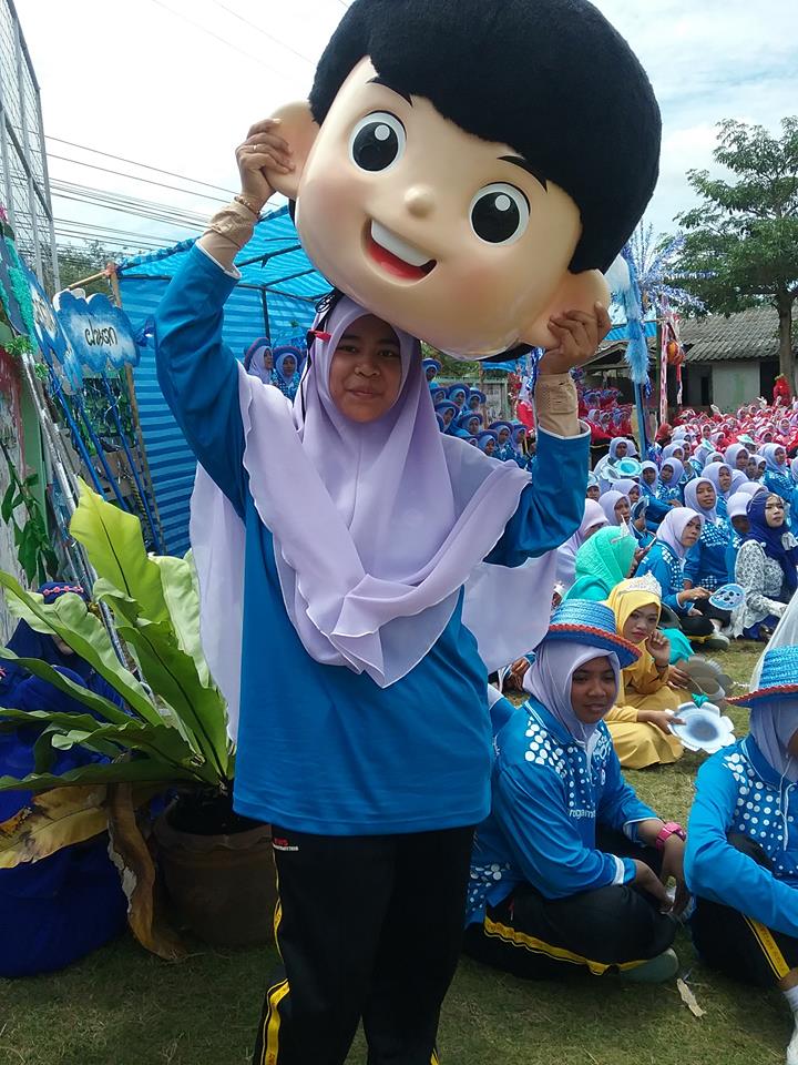 รุ่งโรจน์วิทยา ( สีน้ำเงิน )