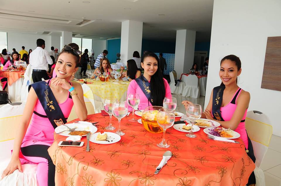 โบว์ บุญญาณี เริ่ด มีสิทธ์ลุ้นมง Miss United Continents 2016