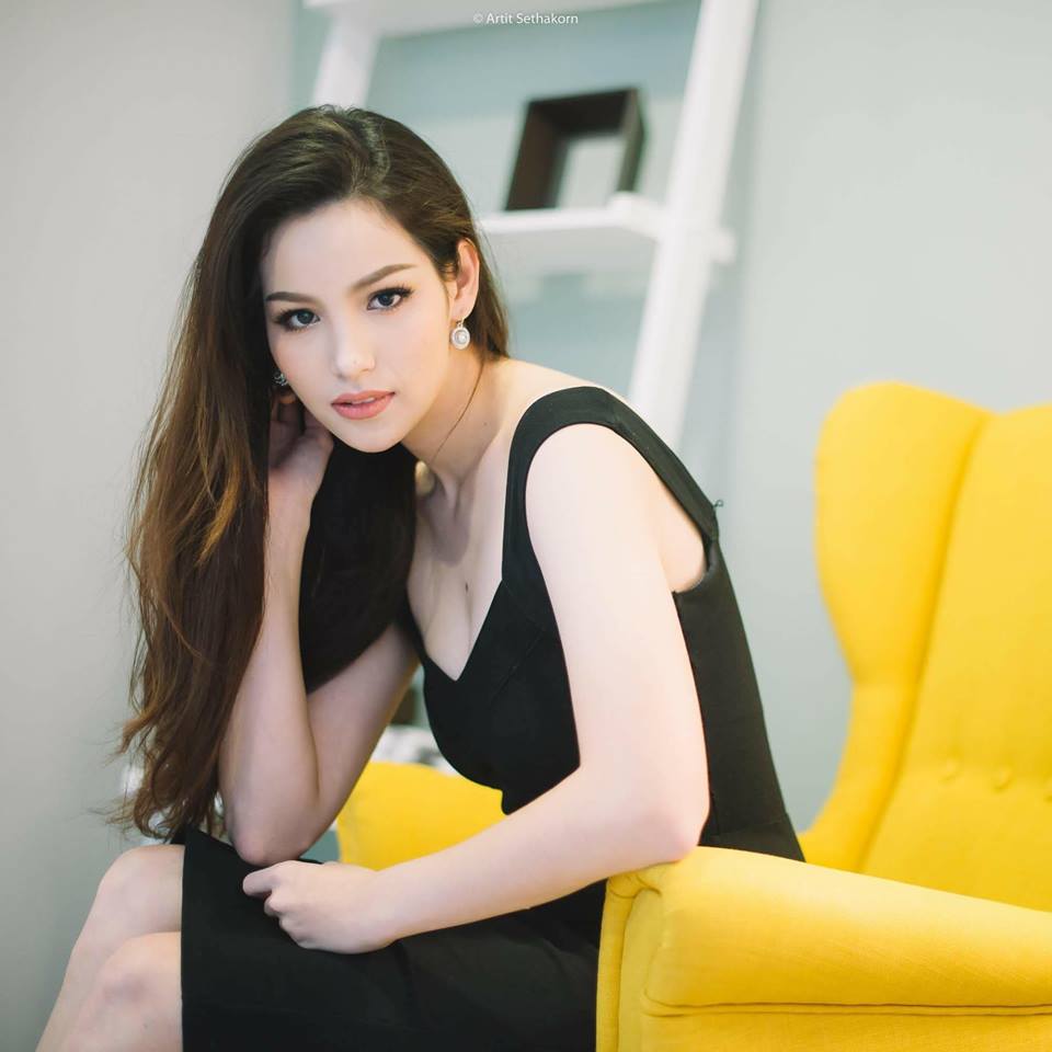 น้องจูลี่ (คณะการบิน มหาวิทยาลัยอีสเทิร์นเอเชีย) กับการประกวด #Thefacethailand3 ช่วยเป็นกำลังใจให้น้องด้วยนะคระ