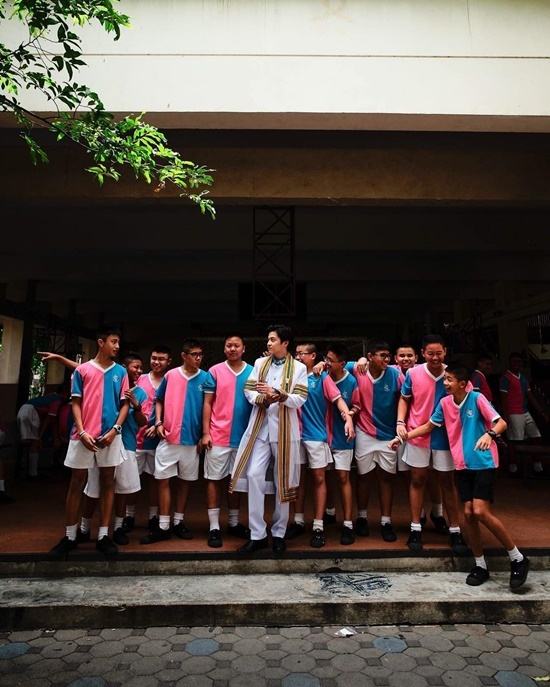 หล่อเท่ห์มากๆ!! มาร์ช จุฑาวุฒิ ในชุดครุย เตรียมรับปริญญาจุฬาฯ IG@marchutavuth
