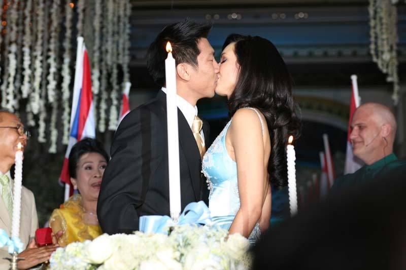 ภาพอดีตรัก "บอล ภราดร ศรีชาพันธุ์" นักเทนนิสระดับมือวางอันดับโลก กับ น้องฟ้า นาตาลี เกลโบวา อดีตนางงามจักรวาล