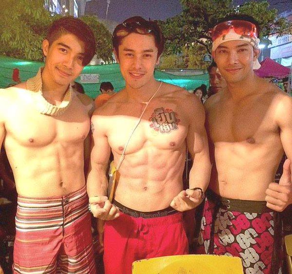 ยังไม่พ้นปีเเต่อยากให้ถึงสงกรานต์เร็วๆ จัง