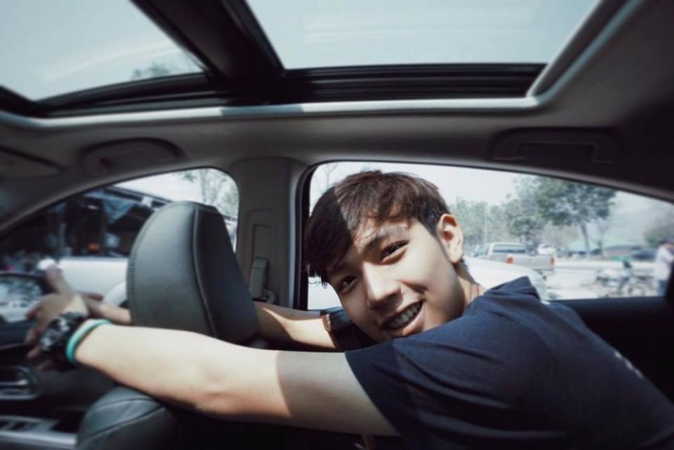 น้องหมอโบ๊ต ของดีคณะแพทย์ ยังคงความหล่อเข้ม สูงยาว เข่าดี แซ่บอีหลีเหมือนเดิม #ทีมมช #รับน้องขึ้นดอย59