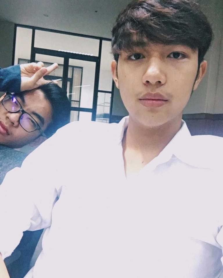น้องหมอโบ๊ต ของดีคณะแพทย์ ยังคงความหล่อเข้ม สูงยาว เข่าดี แซ่บอีหลีเหมือนเดิม #ทีมมช #รับน้องขึ้นดอย59