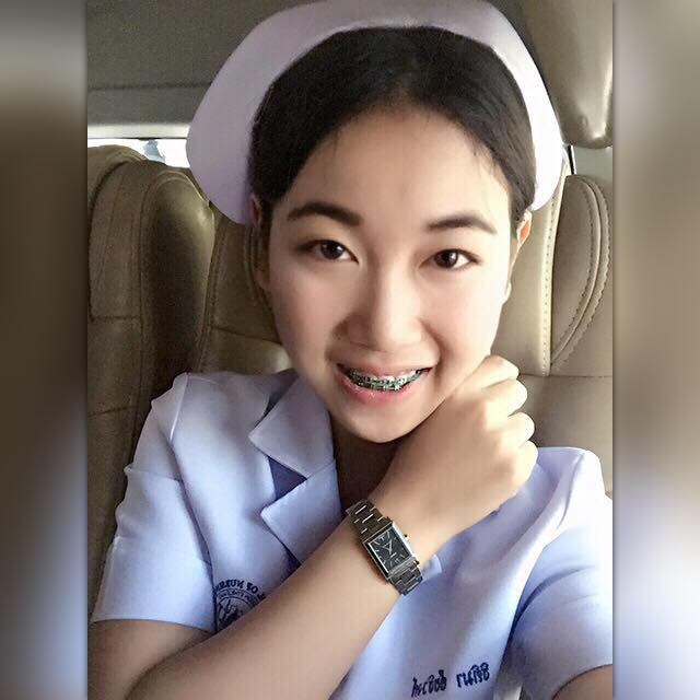 น่ารักทั้งนั้นเด็กๆพยาบาล EAU