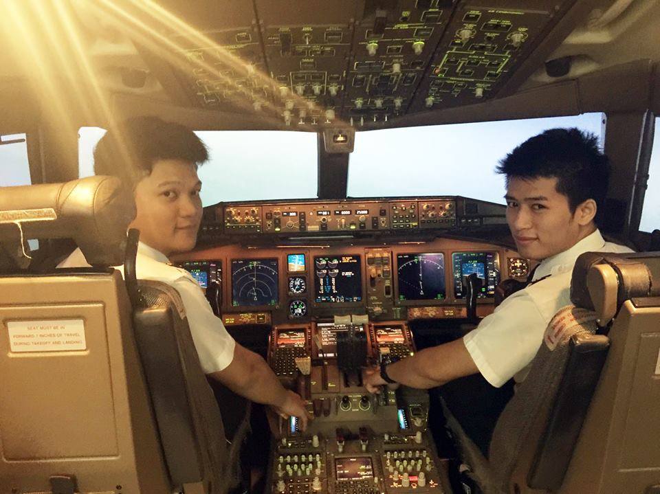 อยากมีอนาคตดีๆ มาเรียนการบิน มหาวิทยาลัยอีสเทิร์นเอเชีย ปทุมธานี (คลอง5)