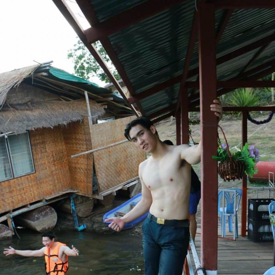 อยากเลีย""