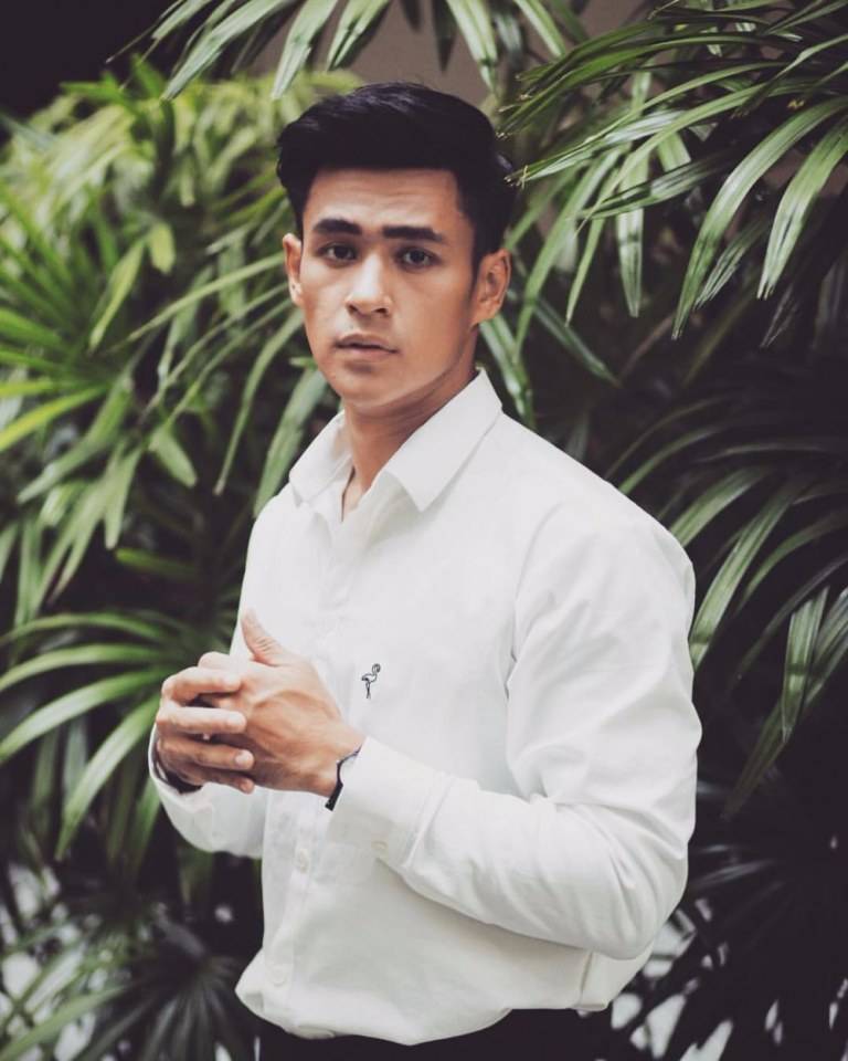อยากเลีย""