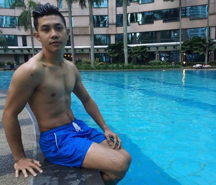 ผู้ชายพาเพลิน