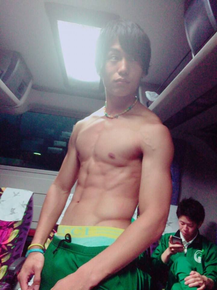 ผู้ชายพาเพลิน