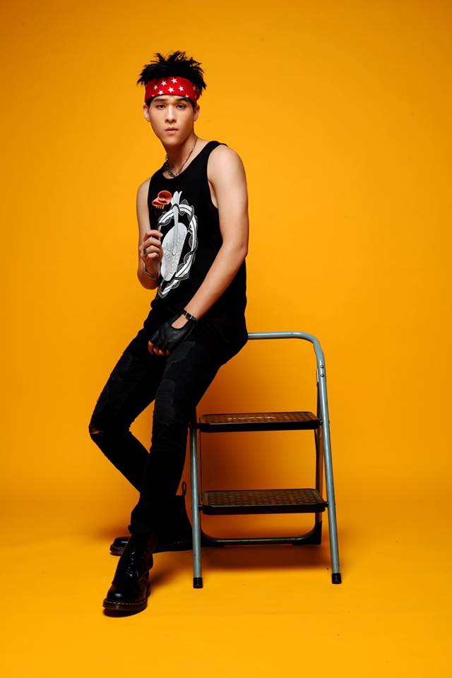 ชิมไส้กรอกชีสน้องสกาย""