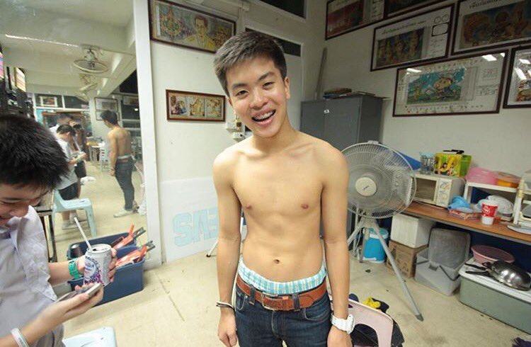 แซ่บจนน้ำลายหก...ละอ่อนดีขนาด!! #แซ่บ