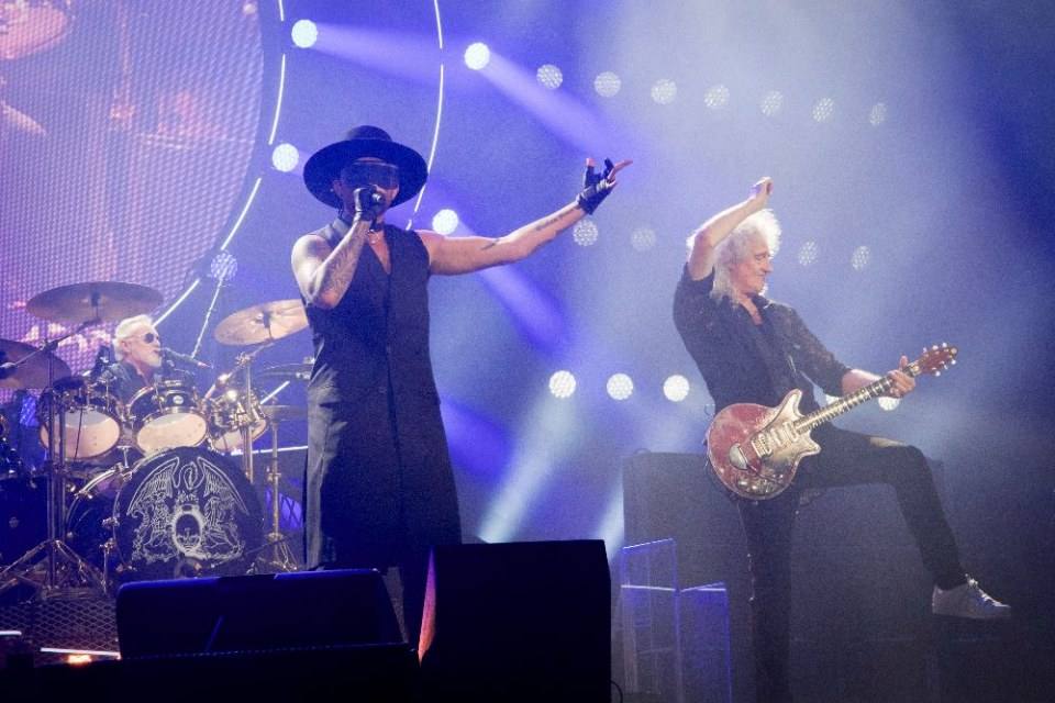 Queen + Adam Lambert เจิดจรัส ณ เอเชีย