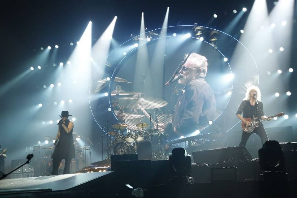 Queen + Adam Lambert เจิดจรัส ณ เอเชีย