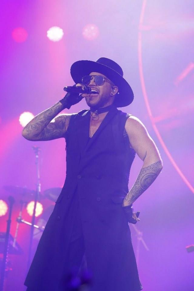 Queen + Adam Lambert เจิดจรัส ณ เอเชีย