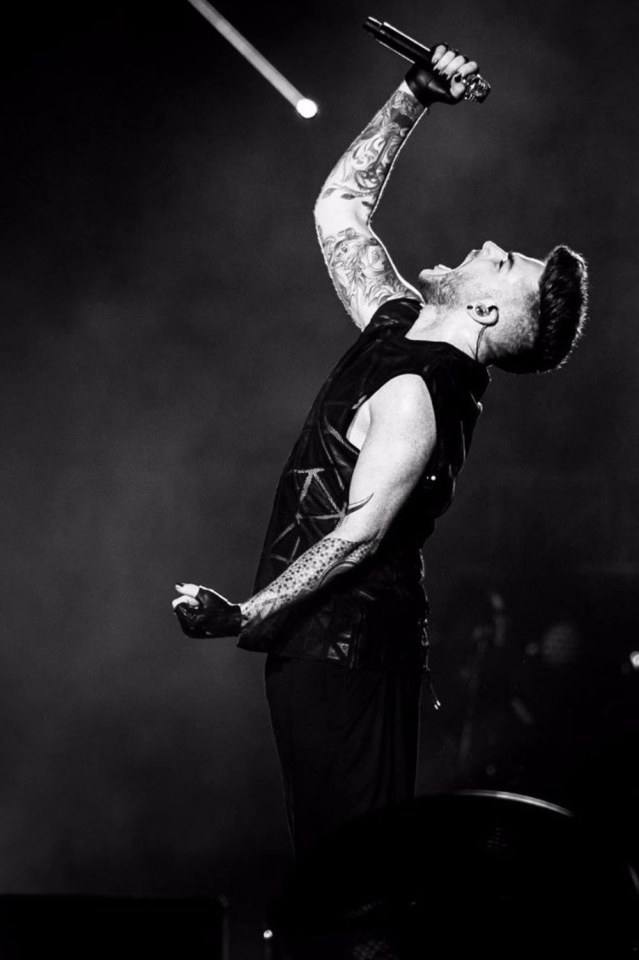 Queen + Adam Lambert เจิดจรัส ณ เอเชีย